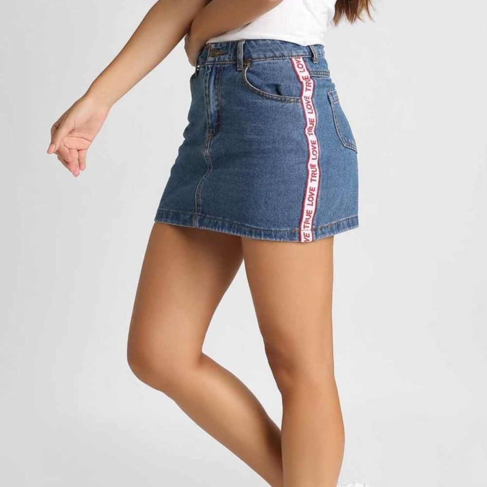 Forever21 True Love denim skirt size S - Picture 1 of 4
